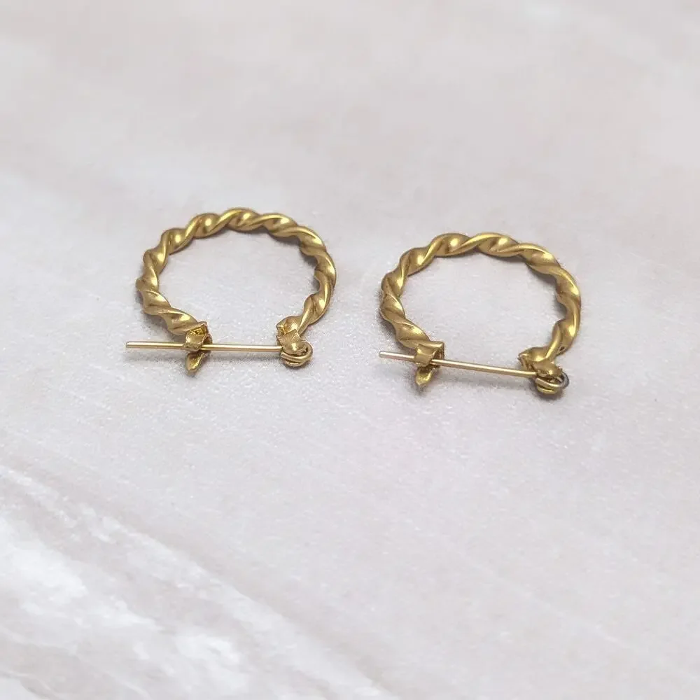 Vintage Earrings for Pierced Ears Woven Antique Gold Tone Hoops 0.75